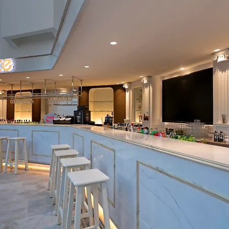 Seven Seas Hotel Blue-3